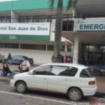 Trabajadores de salud acatan paro de 24 horas, exigen bono de vacunación y salarios pendientes