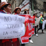 Cocaleros del trópico se suman a la marcha de la COB contra el Decreto Supremo 5503