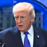 Trump anuncia una subida de su nuevo arancel global del 10 % al 15 % tras el fallo de la Corte Suprema