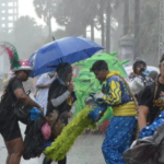 Pronostican lluvias y leve descenso de temperaturas para este carnaval en todo el país.