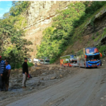 Se reestablece el tránsito en la carretera hacia los valles, en el tramo La Angostura – Samaipata