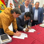 Transportistas llegan a un acuerdo con el Gobierno y suspenden sus protestas