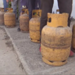 Ascensión de Guarayos: venden el litro de gasolina hasta en Bs 30 y la garrafa de gas hasta en Bs 100 