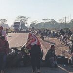 Bloqueo en la ruta Santa Cruz-Beni continúa en rechazo al incremento del diésel