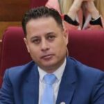 Lara podría enfrentar proceso por incumplimiento de deberes si no posesiona a Urioste