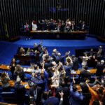 El congreso de Brasil aprueba la reducción de la semana laboral a cinco días